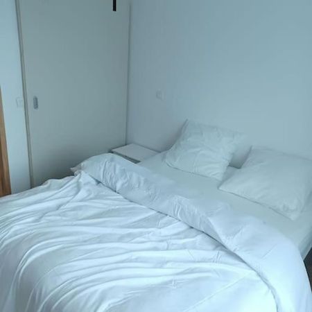 Appartement.1 Saint-Ouen  Extérieur photo