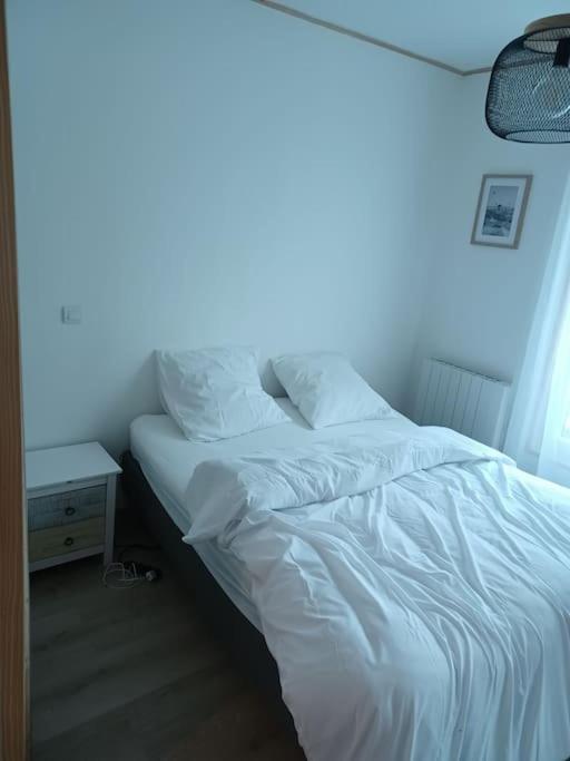 Appartement.1 Saint-Ouen  Extérieur photo