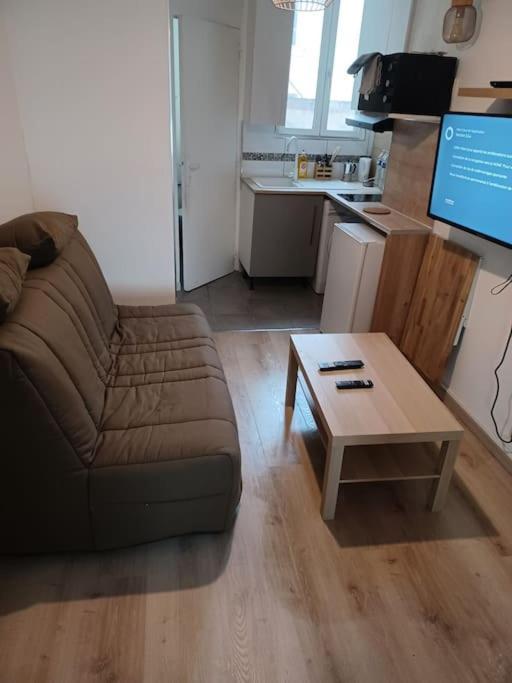 Appartement.1 Saint-Ouen  Extérieur photo